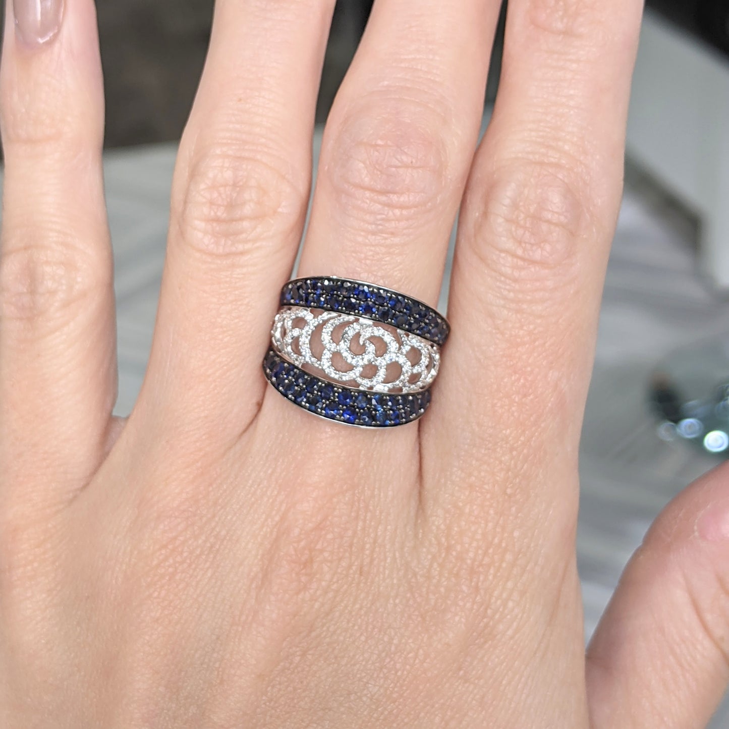 18KT White Gold Diamond and Sapphire Ring size 7