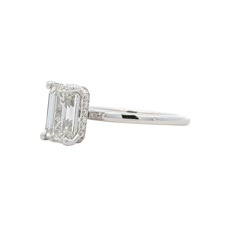 18KT White Gold 2.63ctw Lab Grown Diamond Engagement Ring size 6.5