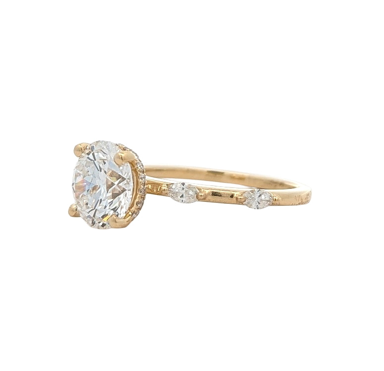 18KT Yellow Gold 2.51ctw Lab Grown Diamond Engagement Ring size 6.5