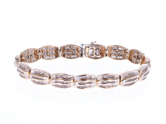 10KT Two-Tone Gold 3.02ctw Diamond 6.75" Estate Bracelet