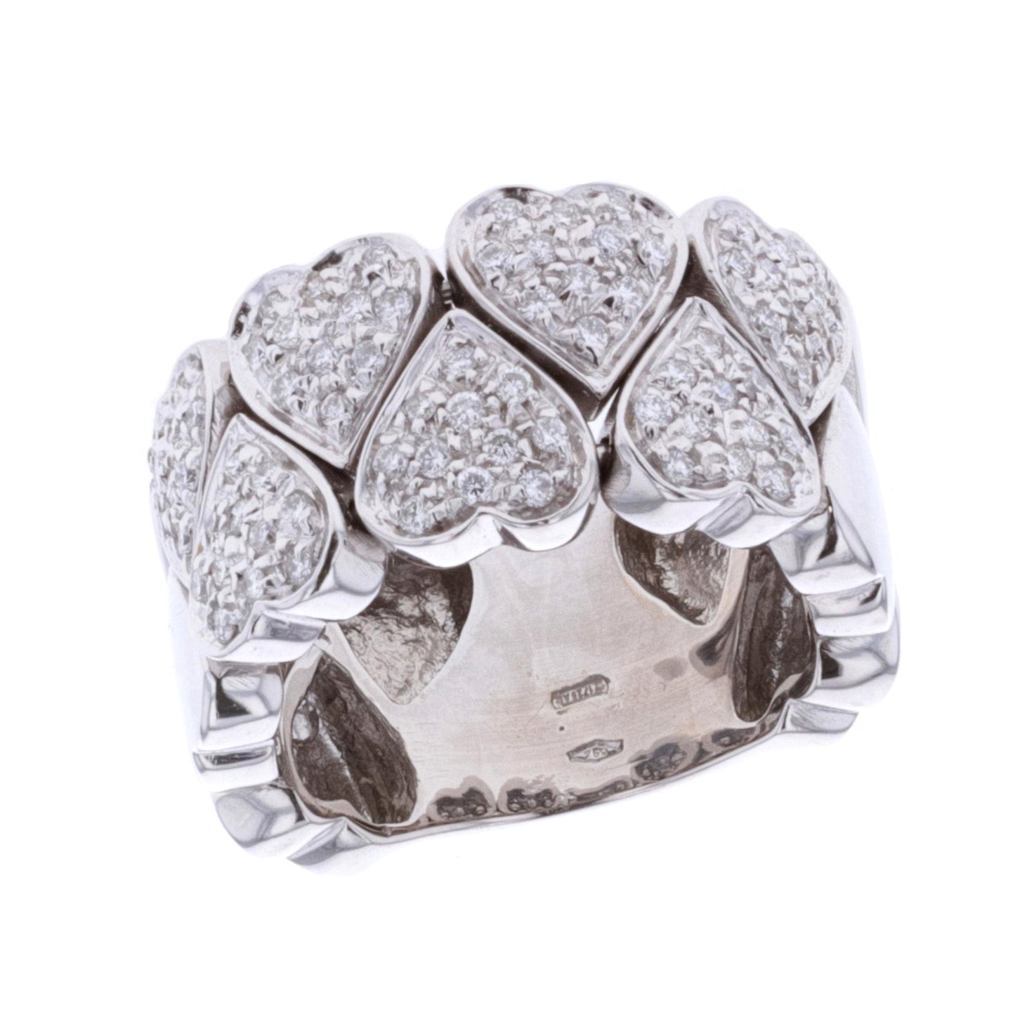18KT White Gold 0.60ctw Diamond Heart Band size 7.25