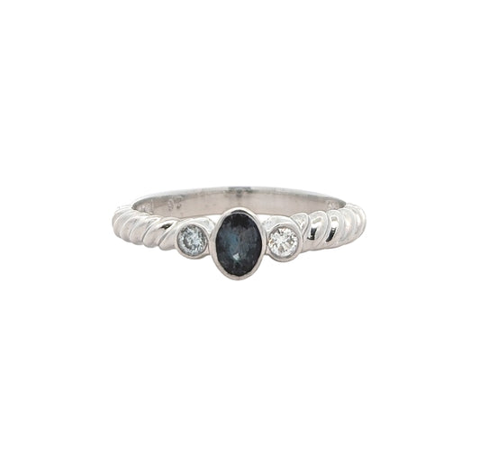 18KT White Gold Natural Alexandrite 0.08ctw Diamond Estate Ring size 6.5