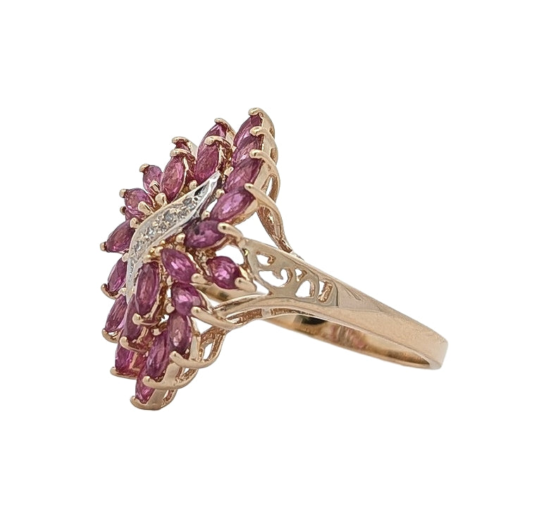 14KT Two-Tone Gold 0.02ctw Diamond Ruby Estate Cocktail Ring size 8