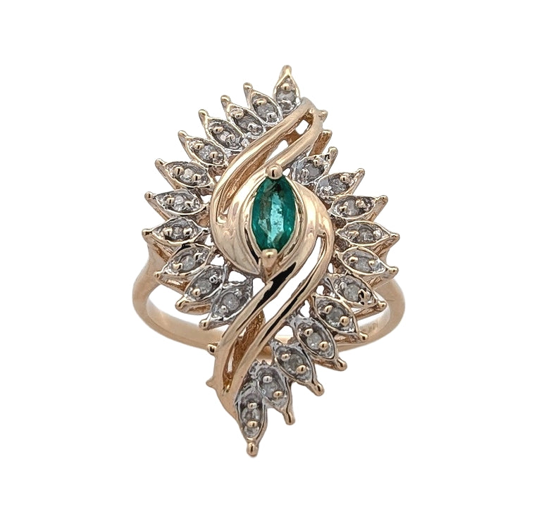 14KT Two-Tone Gold 0.13ctw Diamond Emerald Estate Cocktail Ring size 7.5