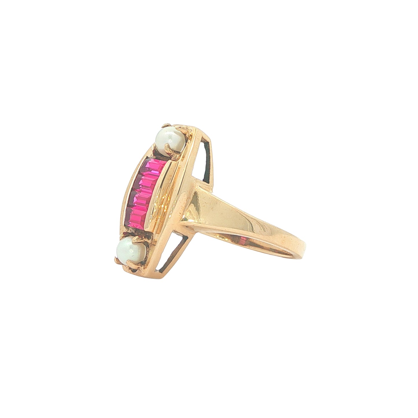 10K Yellow Gold Synthetic Ruby Natural Pearl Estate Ring size 6.25