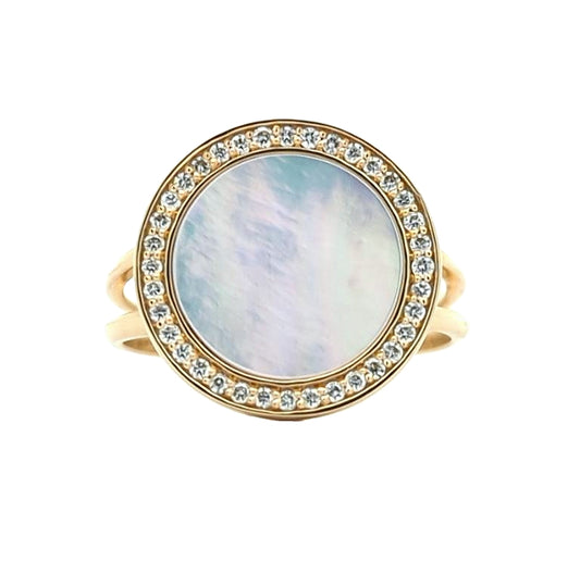 14KT Yellow Gold Mother of Pearl and 0.17ctw Diamond Ring size 6.5
