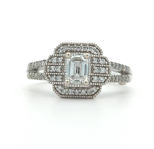 18KT White Gold 0.70ctw Diamond Estate Engagement Ring size 7