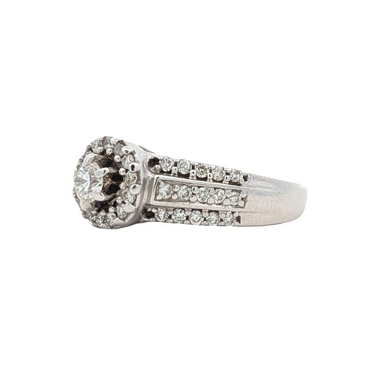 14KT White Gold 0.77ctw Diamond Estate Engagement Ring size 7.5