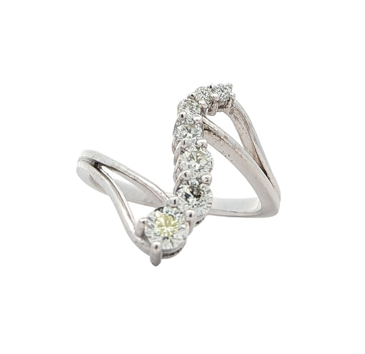 14KT White Gold 0.80ctw Diamond Estate Ring size 8.5