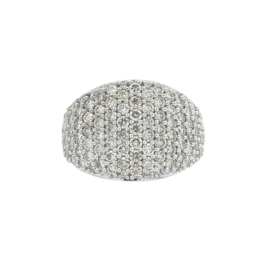 10KT White Gold 1.75ctw Diamond Estate Ring size 6.75