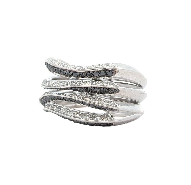10KT White Gold 1.36ctw Black and White Diamond Estate Ring size 7.25