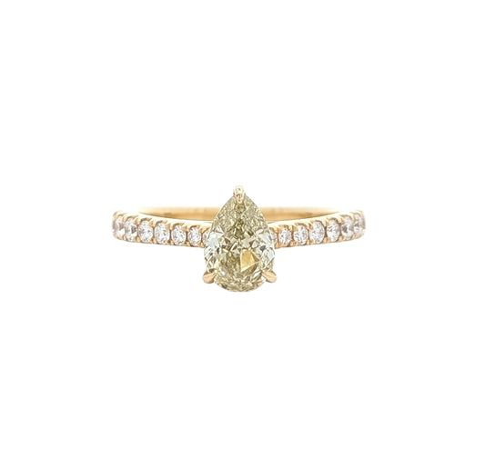 14KT Yellow Gold 0.70ctw Diamond Engagement Ring size 6.5