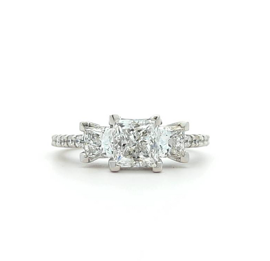 14KT White Gold 2.04ctw Diamond Estate Engagement Ring size 5.75