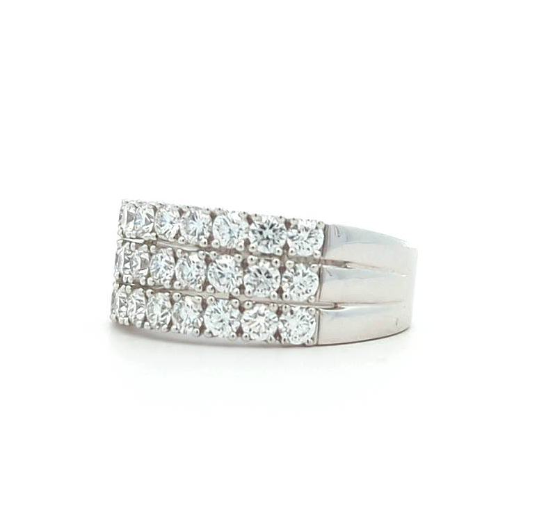 14KT White Gold 1.51ctw Diamond Ring size 6.75