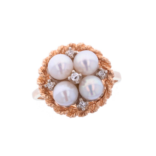 14KT Yellow Gold Pearl and Diamond Estate Ring size 6.75