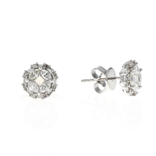 18KT White Gold 0.74ctw Diamond Stud Earrings