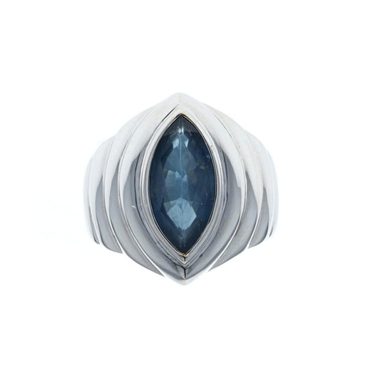 18KT White Gold Natural Blue Sapphire Estate Ring size 6.5