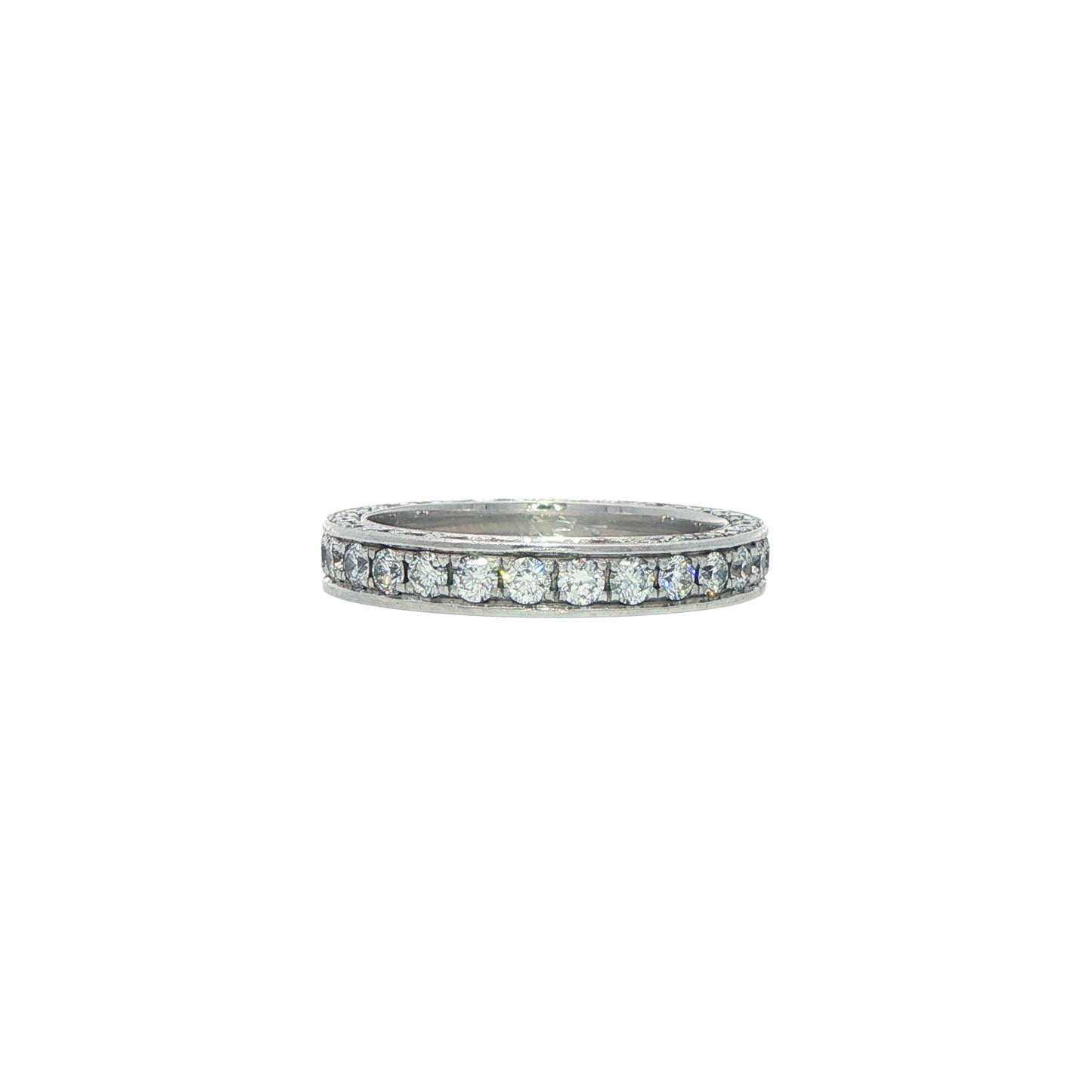 18K White Gold 1.17ctw Diamond Estate Band size 5.5